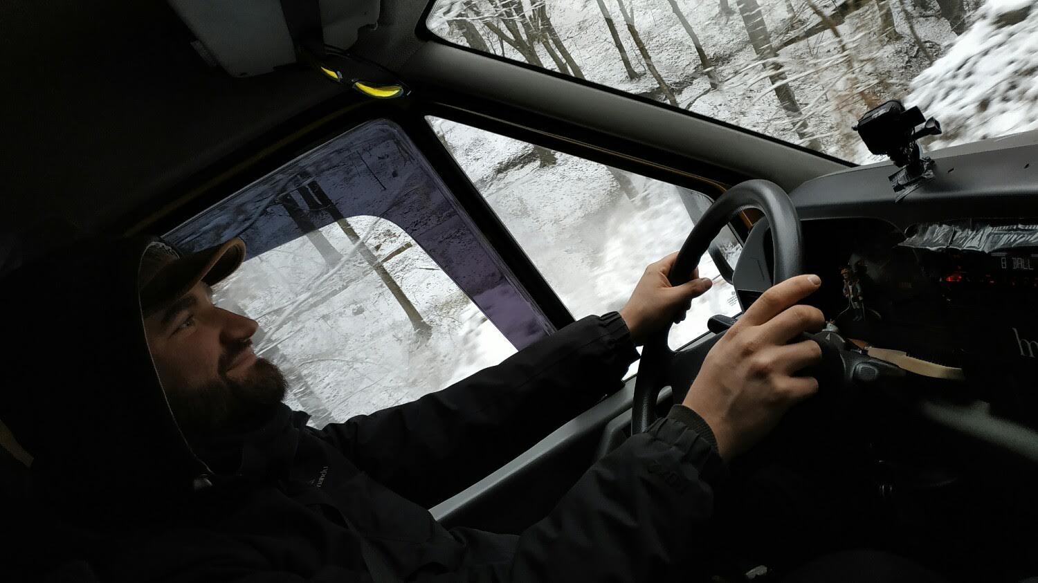 I am a French guy trying to reach Mongolia with my yellow van.